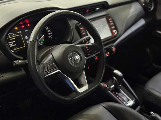 NISSAN-KICKS-2022