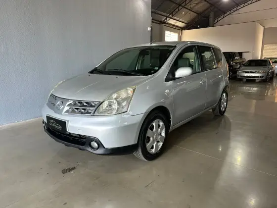 NISSAN LIVINA 1.8 SL 16V FLEX 4P AUTOMÁTICO
