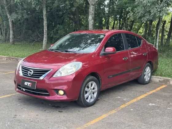 NISSAN VERSA 1.6 16V FLEX SL 4P MANUAL NISSAN VERSA 1.6 16V FLEX SL 4P MANUAL