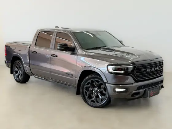 RAM 1500 5.7 V8 GASOLINA LIMITED NIGHT EDITION CD 4X4 AUTOMÁTICO RAM 1500 5.7 V8 GASOLINA LIMITED NIGHT EDITION CD 4X4 AUTOMÁTICO