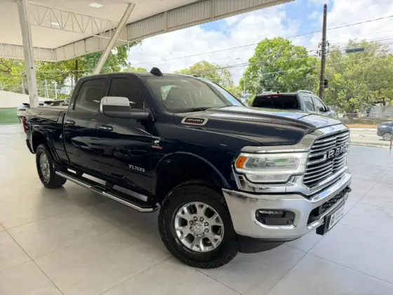 RAM 3500 6.7 I6 TURBO DIESEL LARAMIE CD 4X4 AUTOMÁTICO
