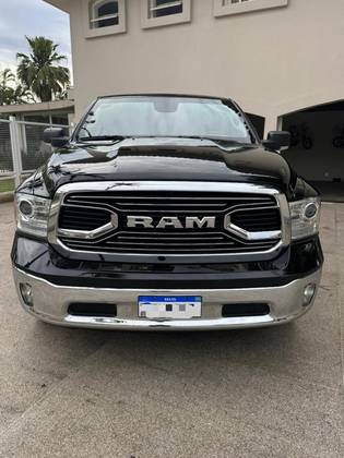 RAM CLASSIC 5.7 V8 GASOLINA LARAMIE CD 4X4 AUTOMÁTICO