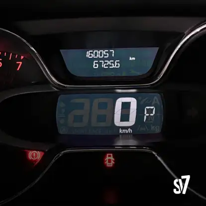 RENAULT-CAPTUR-2018