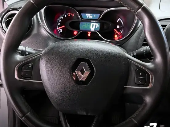 RENAULT-CAPTUR-1.6 16V SCE FLEX LIFE X-TRONIC RENAULT-CAPTUR-2018