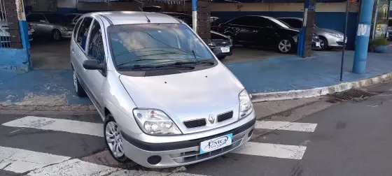 RENAULT SCÉNIC 1.6 AUTHENTIQUE 16V FLEX 4P MANUAL