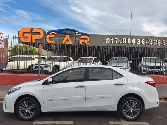TOYOTA COROLLA 1.8 GLI UPPER 16V FLEX 4P AUTOMÁTICO