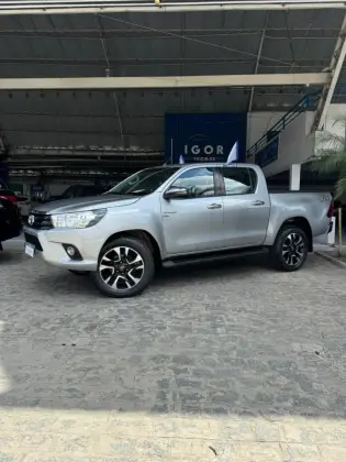 TOYOTA HILUX 2.7 SRV 4X4 CD 16V FLEX 4P AUTOMÁTICO