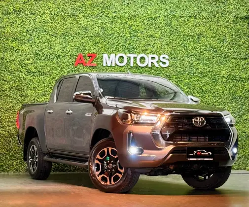 TOYOTA HILUX 2.8 D-4D TURBO DIESEL CD SRV 4X4 AUTOMÁTICO