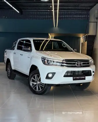 TOYOTA HILUX 2.8 SRX 4X4 CD 16V DIESEL 4P AUTOMÁTICO