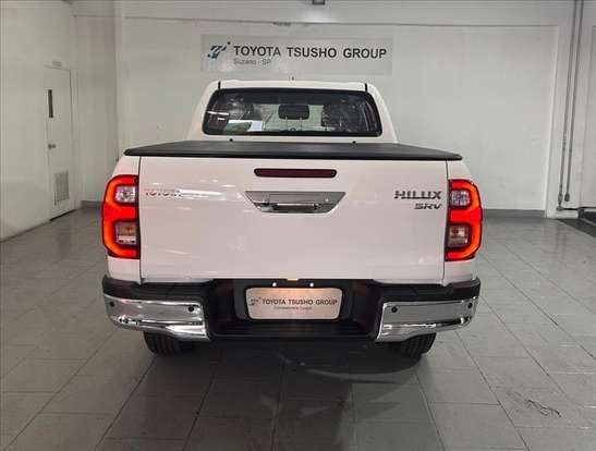 TOYOTA-HILUX-2026