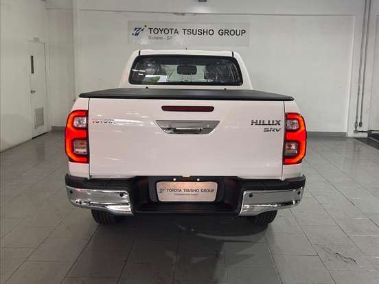 TOYOTA-HILUX-2.8 D-4D TURBO DIESEL CD SRV 4X4 AUTOMÁTICO TOYOTA-HILUX-2026