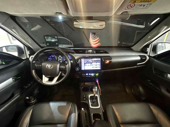 TOYOTA-HILUX-2.8 SRX 4X4 CD 16V DIESEL 4P AUTOMÁTICO TOYOTA-HILUX-2017