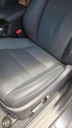 TOYOTA-HILUX SW4-2024