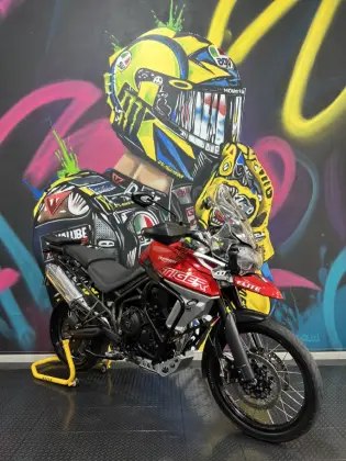 TRIUMPH TIGER 800 XCA 