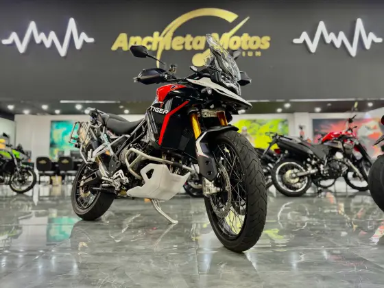 TRIUMPH TIGER 900 RALLY PRO 