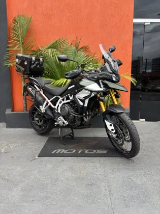 TRIUMPH TIGER 900 RALLY 