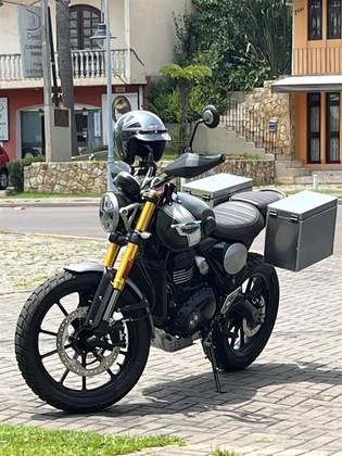 TRIUMPH SCRAMBLER 400 X 
