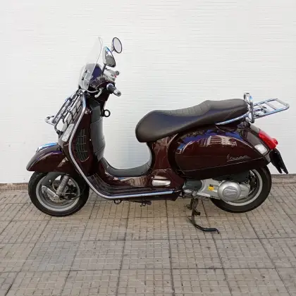 VESPA GTS 300 SUPER 