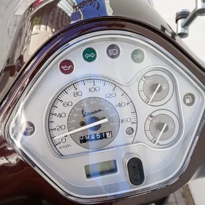 VESPA-GTS 300 SUPER-2013