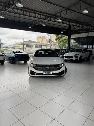 VOLKSWAGEN JETTA 2.0 350 TSI GASOLINA GLI DSG