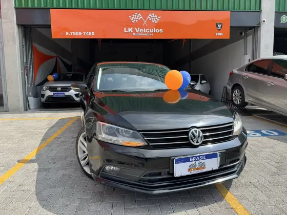 VOLKSWAGEN JETTA 2.0 TSI HIGHLINE 211CV GASOLINA 4P TIPTRONIC VOLKSWAGEN JETTA 2.0 TSI HIGHLINE 211CV GASOLINA 4P TIPTRONIC