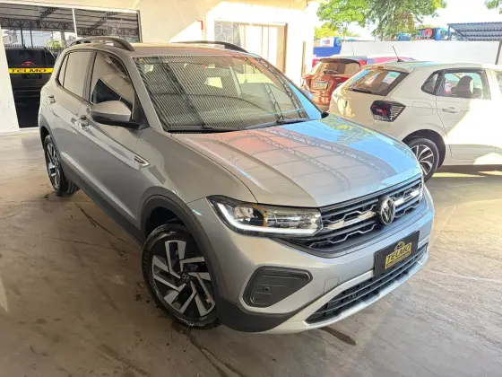 VOLKSWAGEN T-CROSS 1.0 200 TSI TOTAL FLEX COMFORTLINE AUTOMÁTICO
