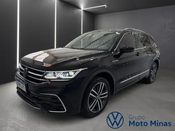 VOLKSWAGEN TIGUAN 2.0 300 TSI GASOLINA ALLSPACE R-LINE AUTOMÁTICO