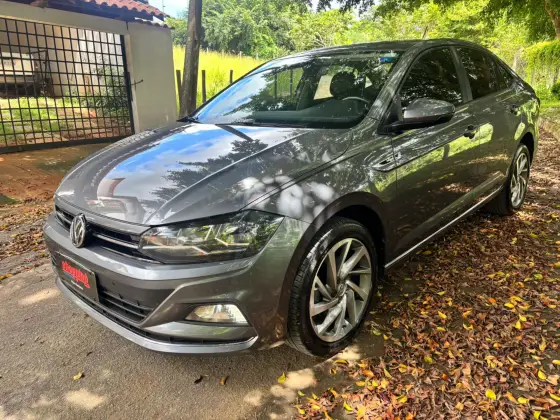 VOLKSWAGEN VIRTUS 1.0 200 TSI HIGHLINE AUTOMÁTICO