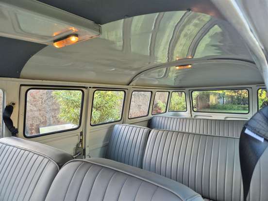 VOLKSWAGEN-KOMBI-1.5 LUXO 8V GASOLINA 3P MANUAL VOLKSWAGEN-KOMBI-1975