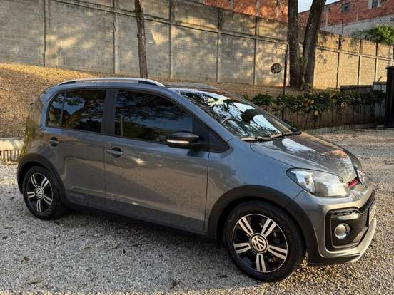 VOLKSWAGEN-UP-1.0 170 TSI TOTAL FLEX XTREME 4P MANUAL VOLKSWAGEN-UP-2019