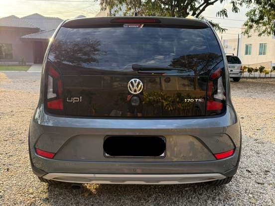 VOLKSWAGEN-UP-1.0 170 TSI TOTAL FLEX XTREME 4P MANUAL VOLKSWAGEN-UP-2019