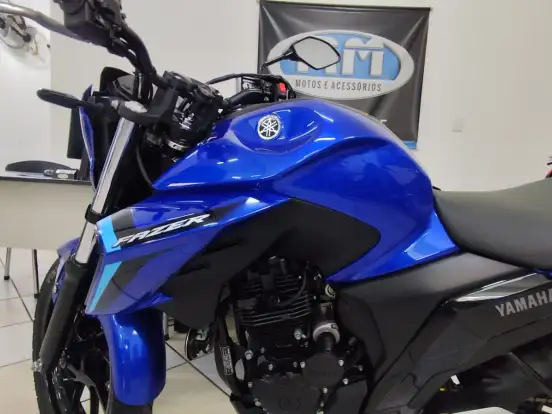 YAMAHA-FZ25 FAZER CONNECTED ABS YAMAHA-FZ25 FAZER CONNECTED ABS-2025
