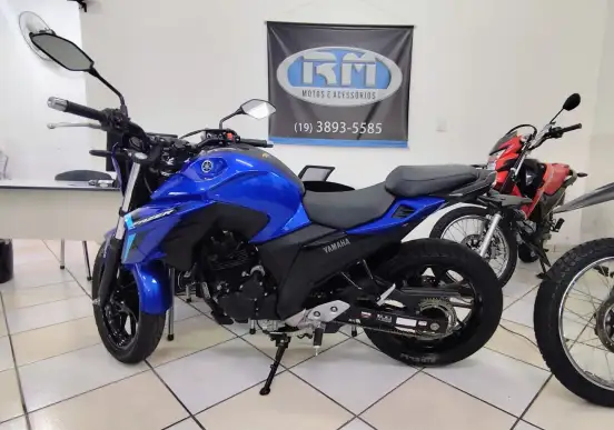 YAMAHA-FZ25 FAZER CONNECTED ABS-2025