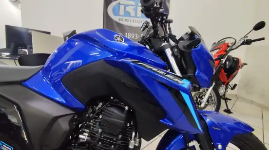 YAMAHA-FZ25 FAZER CONNECTED ABS-2025