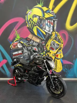 YAMAHA XJ6 N 
