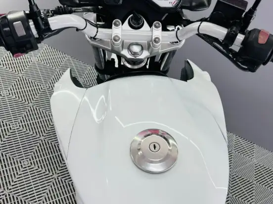 YAMAHA-YS 250 FAZER YAMAHA-YS 250 FAZER-2014