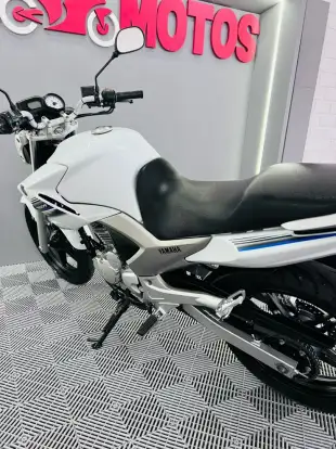 YAMAHA-YS 250 FAZER-2014
