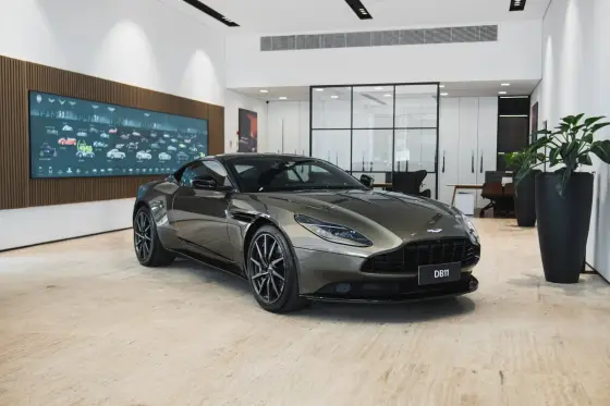 ASTON MARTIN DB11 5.2 V12 TURBO GASOLINA 2P AUTOMÁTICO