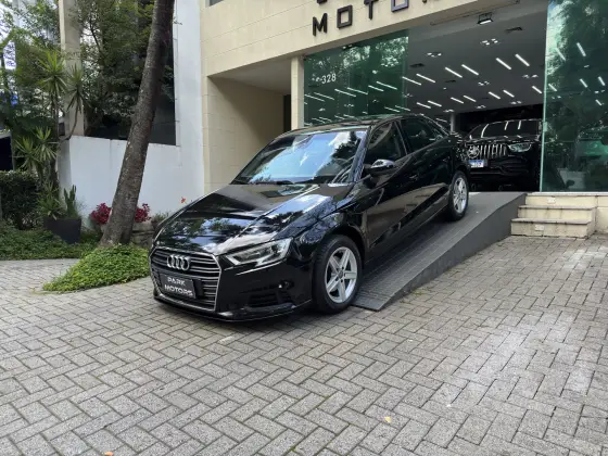 AUDI A3 1.4 TFSI FLEX SEDAN PRESTIGE TIPTRONIC