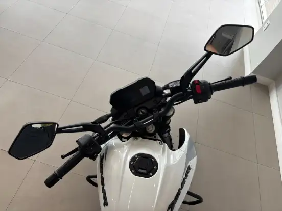 BAJAJ-DOMINAR NS400Z-2025