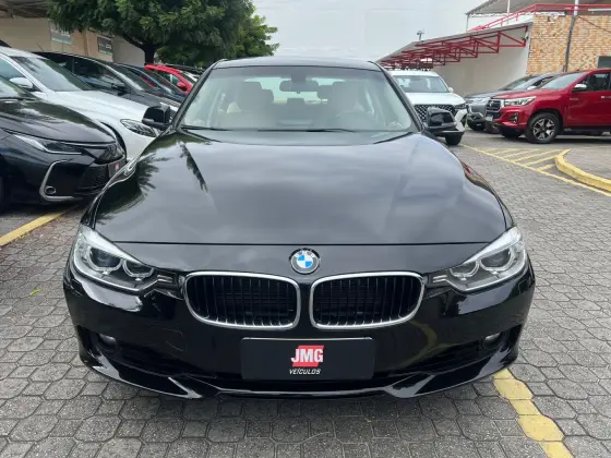 BMW 320i 2.0 16V TURBO ACTIVE FLEX 4P AUTOMÁTICO BMW 320i 2.0 16V TURBO ACTIVE FLEX 4P AUTOMÁTICO