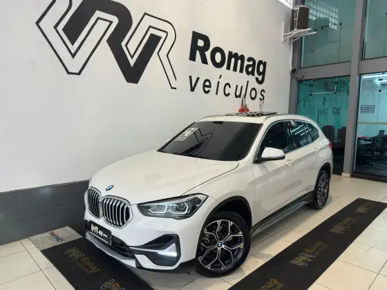 BMW X1 2.0 16V TURBO ACTIVEFLEX SDRIVE20I X-LINE 4P AUTOMÁTICO BMW X1 2.0 16V TURBO ACTIVEFLEX SDRIVE20I X-LINE 4P AUTOMÁTICO