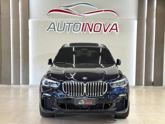 BMW-X5-2021