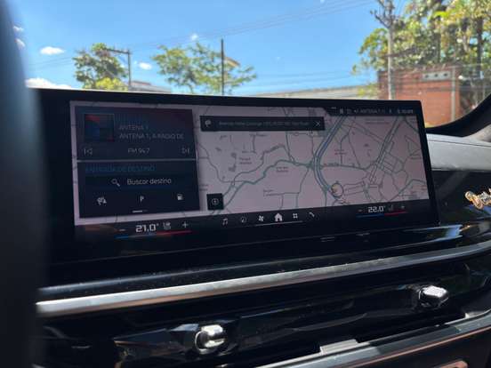 BMW-X7-4.4 V8 GASOLINA M60i STEPTRONIC BMW-X7-2024