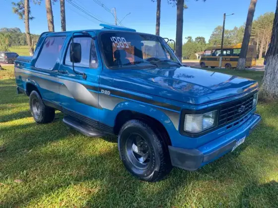 CHEVROLET D20 4.0 CUSTOM DE LUXE CS 8V DIESEL 2P MANUAL