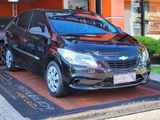 CHEVROLET ONIX 1.0 MPFI JOY 8V FLEX 4P MANUAL CHEVROLET ONIX 1.0 MPFI JOY 8V FLEX 4P MANUAL