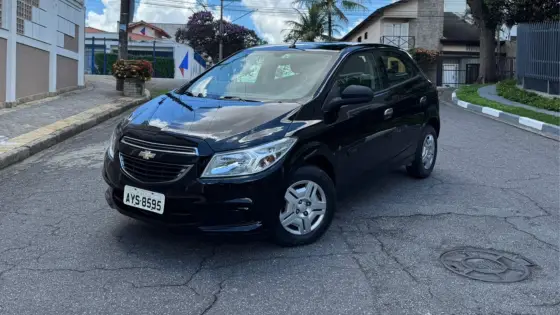 CHEVROLET ONIX 1.0 MPFI LT 8V FLEX 4P MANUAL