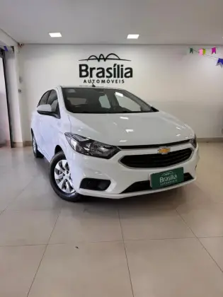 CHEVROLET ONIX 1.4 MPFI LT 8V FLEX 4P AUTOMÁTICO CHEVROLET ONIX 1.4 MPFI LT 8V FLEX 4P AUTOMÁTICO