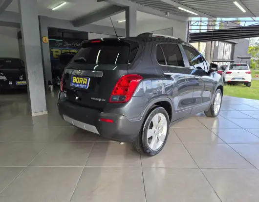 CHEVROLET-TRACKER-2013