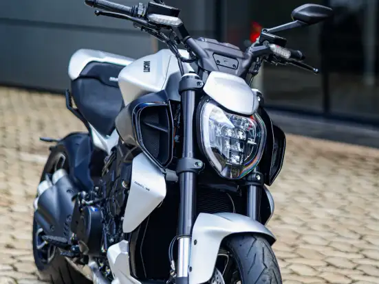 DUCATI-DIAVEL V4 DUCATI-DIAVEL V4-2025